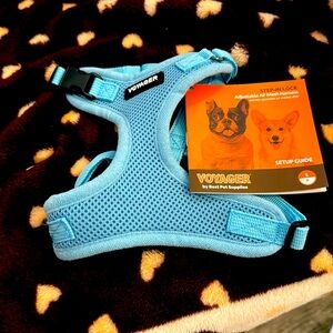 Small dog harness - new with tag